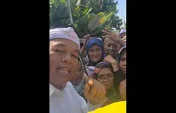 Masyarakat mengunjungi KDM untuk meminta bantuan dan menyampaikan keluhan. (Sumber: Tiktok | Kang Dedi Mulyadi)