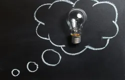 Membangun kesadaran kritis dan transformasi diri melalui critical thinking dan transformative learning sebagai fondasi perubahan. (Sumber: Pexels/Pixabay)