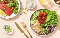 Mengutip dari Sebumi, sebab pada akhirnya  perjuangan melawan kelaparan bukan sekedar mengisi perut, melainkan mengembalikan martabak di meja makan kita sendiri (Sumber: Freepik)