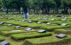 Kadang kita suka pikir, hidup yang biasa saja itu rasa-rasanya kurang rohani. (Sumber: Pexels/Arbiansyah Sulud)