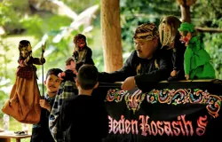 Pertunjukan Wayang Golek sebagai Budaya Sunda (Sumber: Pexels)