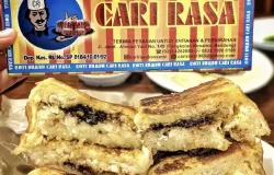 Roti Bumbu Cari Rasa di dekat Pasar Kosambi, Kota Bandung. (Sumber: Pemerintah Kota Bandung)