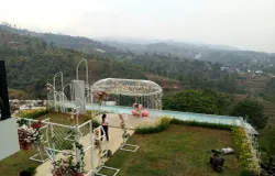 Sarae Hills destinasi wisata yang tidak hanya indah, tapi juga Instagrammable. (Sumber: Ayobandung.id | Foto: Eneng Reni Nuraisyah Jamil)