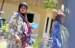 Tanggapan Warga Soal Perda Larangan Beri Uang Pada PMKS di Kota Bandung. (Sumber: ayobandung.com | Foto: Irfan Al-Faritsi)