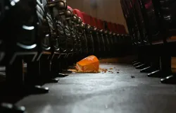 Kota Bandung tak punya Gedung Festival Film. (Sumber: Pexels/Tima Miroshnichenko)