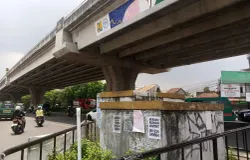 Tugu Sepatu Cibaduyut tanpa Ikonik Sepatu (Sumber: Dokumentasi Penulis | Foto: Dias Ashari)