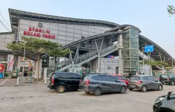 Stasiun Bekasi Timur. (Sumber: Wikimedia Commons | Foto: Fikri RA)