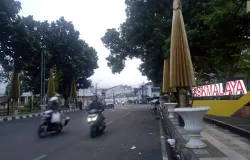 Salah satu sudut Kota Tasikmalaya. (Sumber: Dokumentasi pribadi | Foto: Djoko Subinarto)