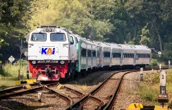 Kereta Api Cikuray rangkaian baru 2026. (Sumber: Wikimedia Commons | Foto: Hamzz P)