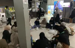 Kegiatan Ramadan di Masjid Salman ITB menjelang waktu berbuka puasa. (Sumber: ayobandung.id | Foto: Halwa Raudhatul)