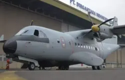 Pesawat CN-235 di depan hanggar final assy PT Dirgantara Indonesia di Bandung. (Sumber: dokumen perusahaan | Foto: PT DI)