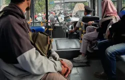 Bus listrik metro. (Sumber: Dokumentasi Penulis)
