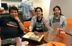 Sonny dan Dua Rekan Lintas Agamanya (Sumber: Dokumentasi Pribadi Sonny | Foto: Salah Seorang Kawan Sonny)