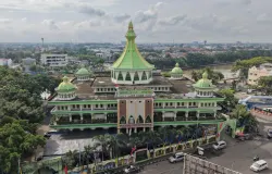 Masjid Agung Al-Ittihad Kota Tangerang. (Sumber: Pemerintah Kota Tangerang)