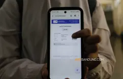 Sistem Penerimaan Murid Baru (SPMB) Sekolah Manusia Unggul (Maung), Kota Bandung, Senin 8 Juni 2026. (Sumber: Ayobandung.com | Foto: Irfan Al-Faritsi)