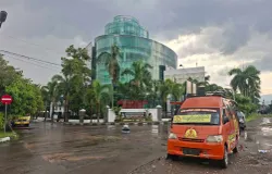 Gedung Dinas Perpustakaan dan Kearsipan Daerah Provinsi Jawa Barat (Sumber: Dokumentasi Pribadi | Foto: Raffi Islam Madina)