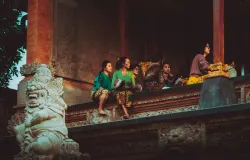 Ilustrasi perempuan Indonesia. (Sumber: Unsplash | Foto: Francesco La Corte)