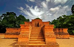 Candi Muaro Jambi (Sumber: Pemerintah Provinsi Jambi (jambiprov.go.id))