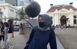 Wisata jalan kakai di sekitar Alun-Alun Kota Bandung (Sumber: dokpri | Foto: Sri Maryati)