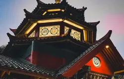 Tempat yang sangat ingin aku kunjungi. Tapi tiap kali mau mampir pasti nyasar ujung2nya putus asa. Dan Allah kasih kesempatan melalui cara yang lain. (Sumber: Instagram/@chenghoosby)