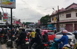 Kemacetan Cibaduyut Saat Ramadhan 2026. (Sumber: Dokumentasi Penulis | Foto: Dias Ashari)