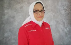 Dr. Dewi Turgarini, S.S., MM.Par., figur sentral yang mendefinisikan ulang makna kuliner tradisional. (Sumber: UPI)