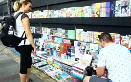 Jalan Panjang Literasi dari Trotoar Cikapundung