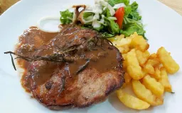 Dari Mimpi ke Piring, Kisah D.A.R Steak and Cafe yang Mengubah Cara Orang Menikmati Steak