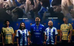 Persib-Bobotoh: Memulai Liga dengan Semangat Ka Al-Jasadi Al-Wahid