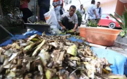 Prof Wanjat Kastolani dan Formula Sederhana untuk Menyelesaikan Sampah dari Akarnya