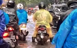 Banjir Cibaduyut Bandung: Kegagalan Pemkot Bandung dalam Pengelolaan Drainase
