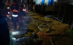  Jalan Berkubang Masih Mengganggu Kepercayaan Warga kepada Pemerintah Kota Bandung
