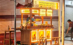 Ramai Diburu Saat Hujan, DAWA Minuman Rempah Jadi Idola Baru di Bandung