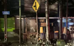 Trotoar di Bandung Semrawut: Dari Jalur Aman Menjadi Arena Berebut Ruang
