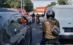 Bandung Lautan Kendaraan: Salah Pemkot atau Memang Takdir Kota Wisata?