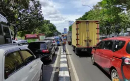 Kisah ‘Lampu Merah Terlama di Indonesia’ di Kota Nomor 1 Termacet se-Nusantara