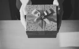 Capek Rebahan? Self Reward Healing Jadi Solusi, tapi Isi Dompet Jadi Korbannya