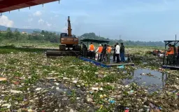 Jangan Biarkan Sungai di Bandung Jadi Noda Peradaban