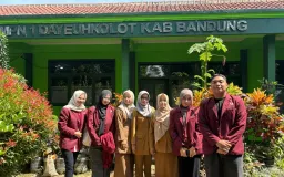 Stop Cyberbullying di Era Digital, Universitas Telkom Edukasi Siswa SMPN 01 Dayeuhkolot