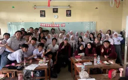 Perundungan Dunia Maya (Cyberbullying), Siswa SMAN 25 Bandung Diajak Lebih Bijak di Dunia Digital