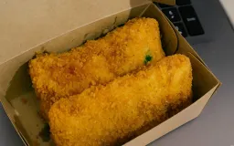Inovasi Risol yang Menggabungkan Citra Rasa Modern dan Pelestarian Budaya Sunda