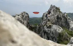 Kisah Para Pelindung Pegunungan Karst dari Cidadap