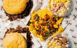 Inovasi Burger Manis di Bandung