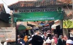 Mengintip Sejarah serta Budaya di Kampung Mahmud