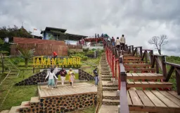Momentum Akhir Tahun, Wisata Jawa Barat Jadi Motor Ekonomi dan Budaya