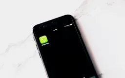 Blokir WhatsApp (Ritual Digital dalam Relasi Sosial)