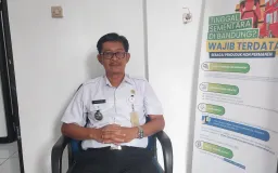 Inspirasi Sosok yang Teguh Mengabdi di Cipadung Wetan