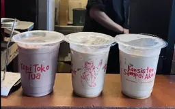Kopi Toko Tua, Bukan Hanya Sekedar Tempat Ngopi di Braga