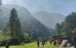Betapa Menyebalkan Pungutan Liar Wisata di Jawa Barat