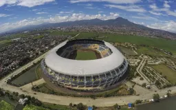 Sejarah Stadion GBLA, Panggung Kontroversi yang Hampir Dinamai Gelora Dada Rosada